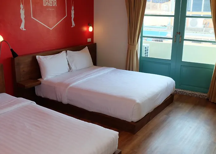 Siri Poshtel Hostel *