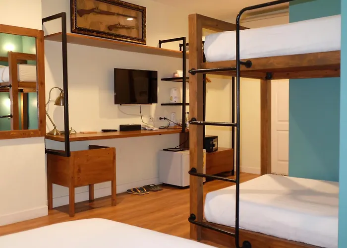 Siri Poshtel Bangkok