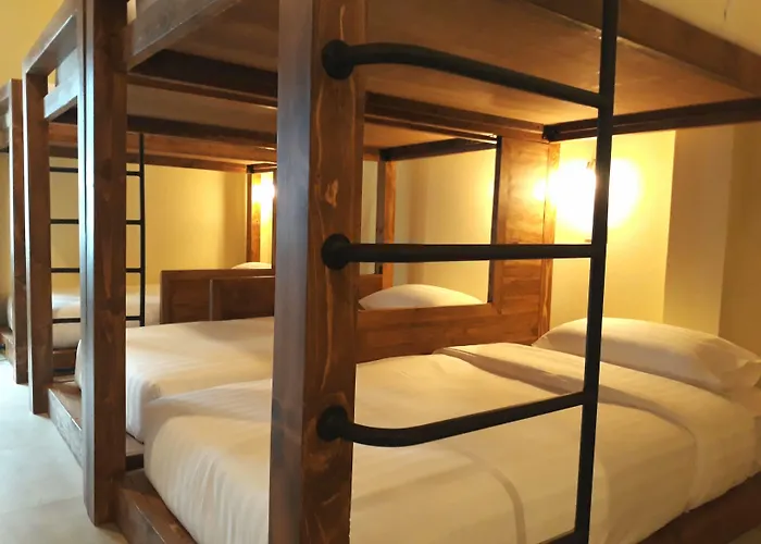Siri Poshtel Hostel Bangkok